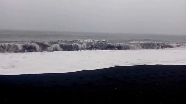 Черный пляж Исландия смотреть онлайн