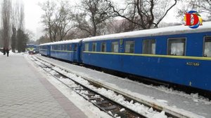 ПОЕЗД и детская ЖЕЛЕЗНАЯ ДОРОГА. Видео для детей про поезда и паровоз. Едем на поезде Влог