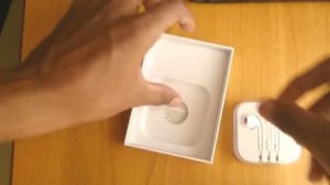 Apple EarPods Unboxing by SinhalaTech