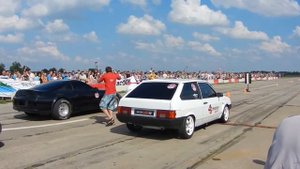 Toyota supra vs Vaz