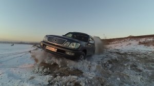 Жесть! А что если наплевать на моральную проходимость!? (Lexus LX 470, TLC 100, Hummer H3, Нива)