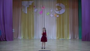 Авдеенко Луиза 8 лет. Песня Красной Шапочки