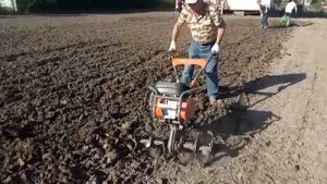 Выравнивание участка мотоблоком