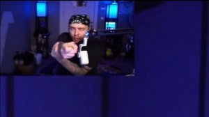 ЛЮТАЯ РЕАКЦИЯ ЕГОРА КРИДА НА ТРЕК Игры - ТОКСИСА и ГЕНСУХИ (егор жжёт)