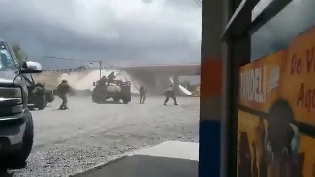 Эпичная перестрелка солдат