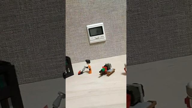 ТОП 10 крутых и простых поделок из LEGO смотреть онлайн