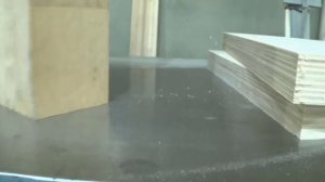 Торцовочная пила Makita LS1019L