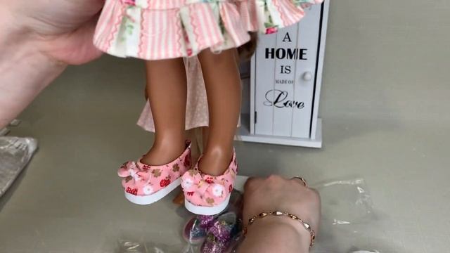 Распаковка ?Paola Raina !еще одна Ириска !?? близняшки ?♀️ или разные ?!?? и примерка обуви смотреть онлайн