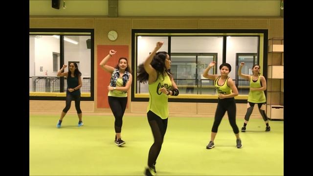 Zumba Fitness - Salsaton - Salsa & Reggaeton - By El Rubio Loco - Dance with yadi_zumba смотреть онлайн