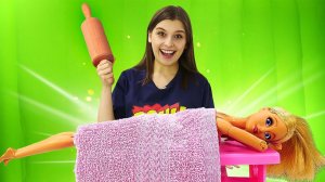 Барби на массаже! Смешные видео про кукол для девочек Ох уж эти куклы