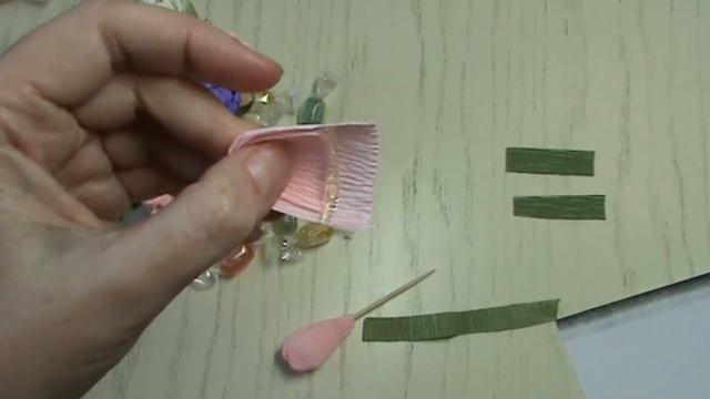 Тюльпаны из гофрированной бумаги / DIY