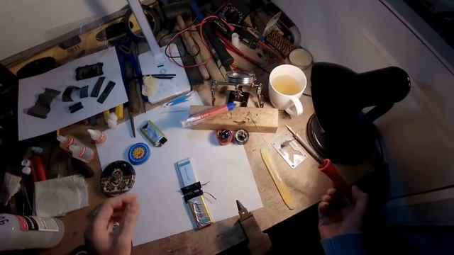 Замена банки на аккумуляторе DJI Mavic Air смотреть онлайн