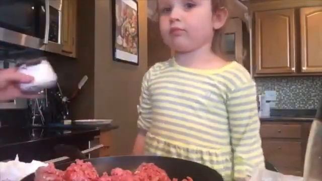 Готовимся к лету! Быстро, вкусно и минимум калорий!!!#КрошкаСофиФи#ставьЛайк#подпишисьНаКанал