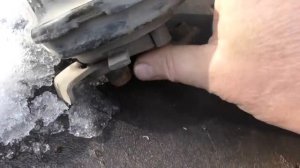 Замена передней опоры двигателя Volkswagen Passat B3.