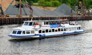 Из Коломны по реке Москва на теплоходе