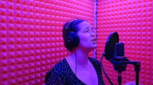 скрытый талант цыганка поёт супер ???❤️❤️❤️