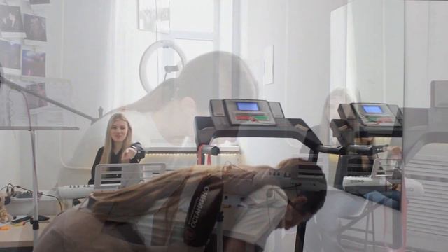 Алина Мощенко. Закулисье певицы. Какими навыками надо обладать вокалистке.