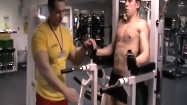 Ф-к "Стронг" Упражнение для пресса смотреть онлайн