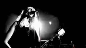 The Pretty Reckless - Take Me Down