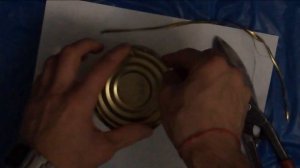 Как открыть консервную банку ножницами -- ЛАЙФХАК