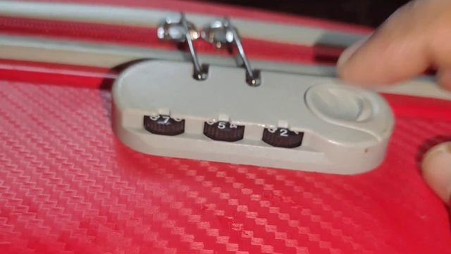 Aristocrat Suitcase Lock Reset/Unlock смотреть онлайн