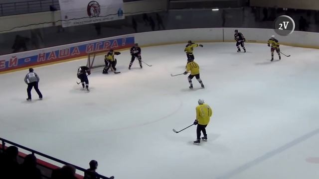 Первенство СПбХЛ, Дебютант 3. Apache — Волки 4:2