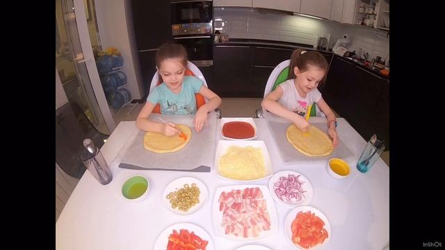 Супер мясная пицца для папы!!!