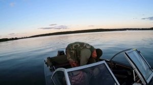 Первый СОМ НА КВОК . АВГУСТ РЫБАЛКА .Ночная ловля сома С ЛОДКИ .