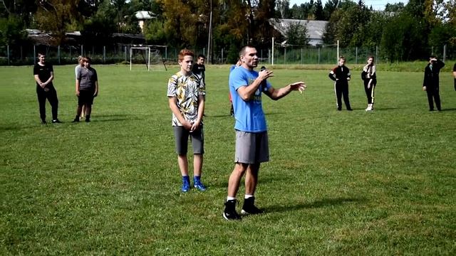 Мастер-класс боксера в Новой Солянке (1).mp4 смотреть онлайн