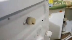 Почему на машинке автомат насос долго закачивает воду ?