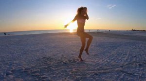 danc gerl 2.75 Tony Igy Perfect World