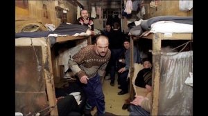 Из мужика в петуха на зоне