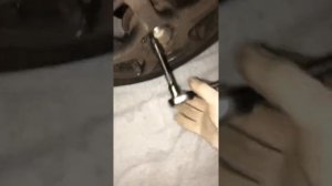 Китайский гайковерт 980нм VS правая рука