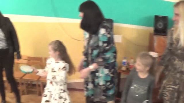 День Мамы в детском саду №336 Минска. 2018 год. Алинке 6 лет. смотреть онлайн