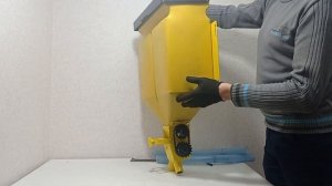 Бачок удобрений для картофелесажалки