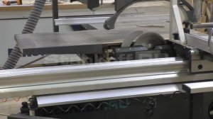 Раскрой ЛДСП на форматно-раскроечном станке с роликовой кареткой и наклоном пилы W9