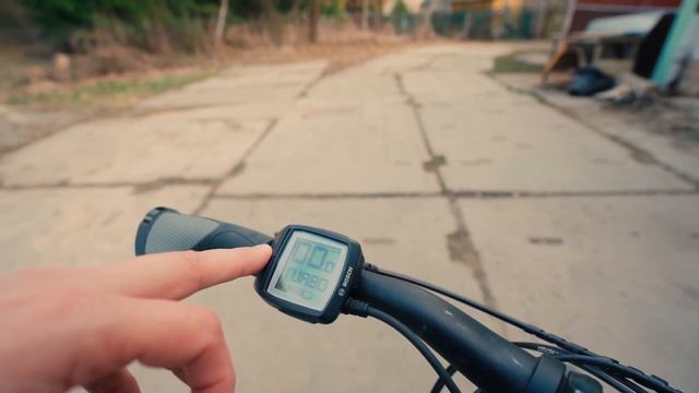 Riese & Muller Multicharger - Van среди велосипедов смотреть онлайн