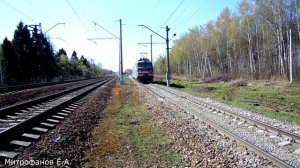 Электровоз ВЛ11-166/043Б (ТЧЭ-23) следует резервом.