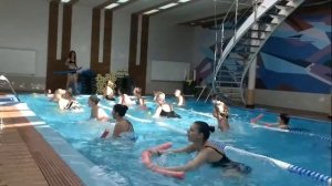 Аква-шейпинг: самый идеальный вид аэробики в бассейне для поддержания отличной формы и настроения!