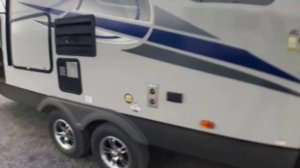 7135- 287BHSS APEX BY COACHMEN EXT @OTTAWA'S #1RV DEALER PRIMO TRAILER SALES