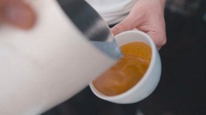 3 Bases in 5 minutes: LATTE ART TUTORIAL