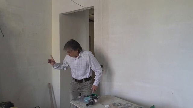 Пилим плитку без пыли  Жк красный Аксай