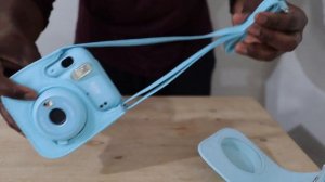 DOES IT FIT? Fujifilm Instax Mini 11 Camera Case Sky Blue Unboxing & Test