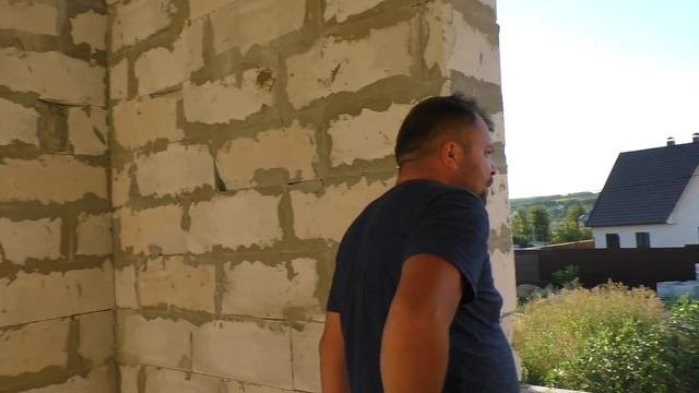 Перекрываем первый этаж. Установка плит перекрытия. Экскурс по готовому и общение.