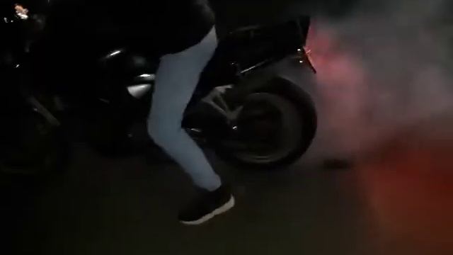 Бернаут сузуки бандит 400 смотреть онлайн