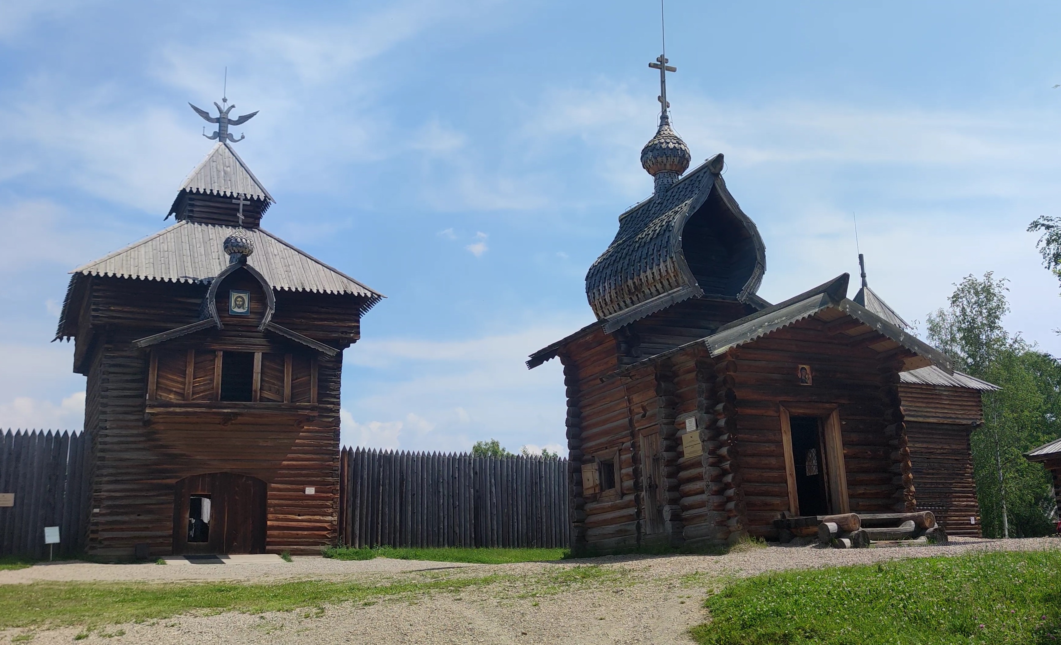 Церковь Иконы Божией Матери Казанская из Илимска в Тальцах.
