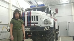 2 выпуск Дети о пожарной безопасности обзор пожарно - спасательного автомобиля ЗИЛ 131 АЦ 40