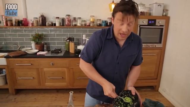 Летняя фритатта от Джейми Оливера смотреть онлайн