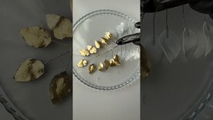 Декор из вафельной бумаги. Золотая ветка.