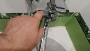Смесителя Frud. Лопнул корпус смесителя через 4 месяца.Mixer Frud
